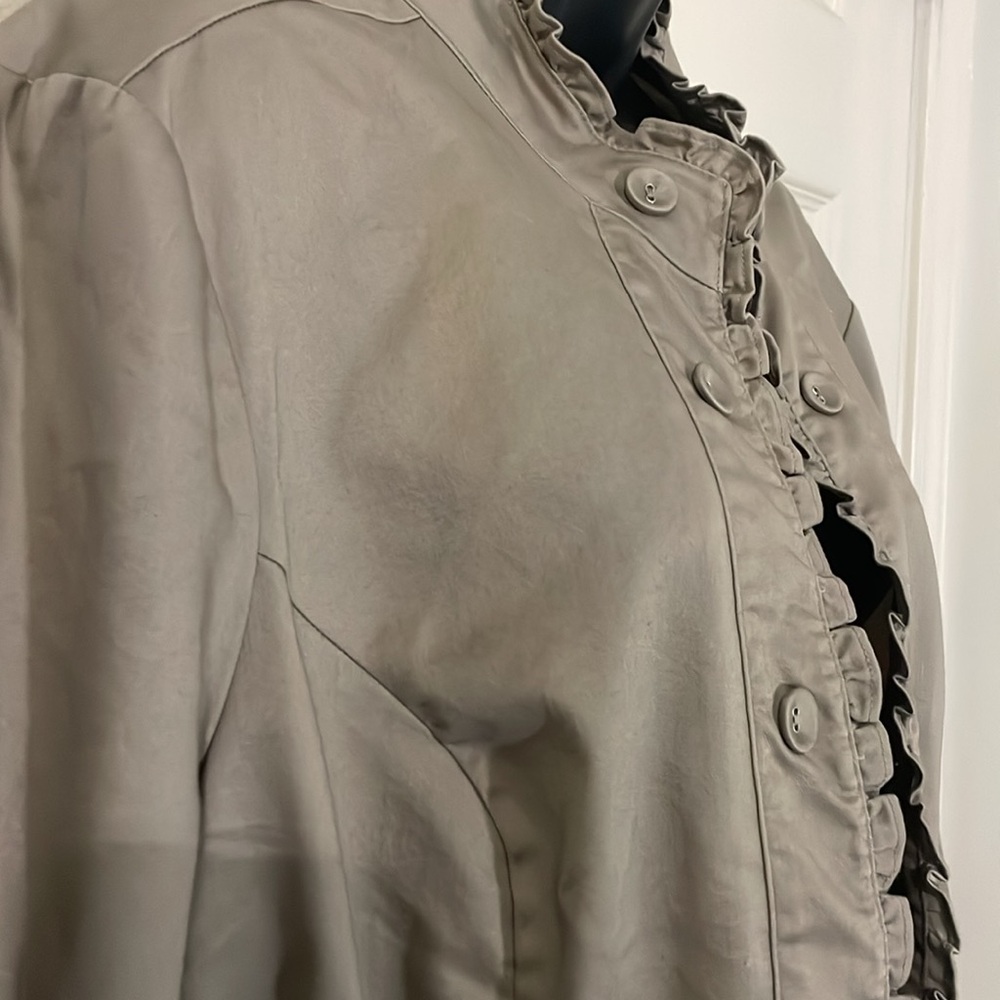 Women’s Light Taupe Ruffled Button Jacket - Picture 4 of 7